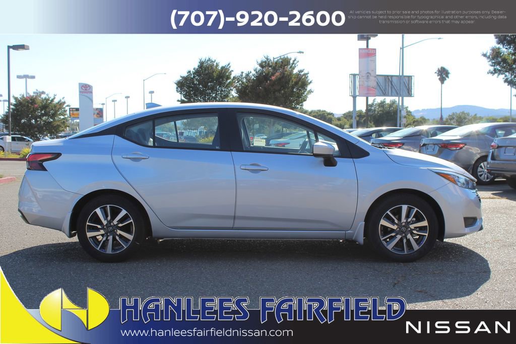 New 2025 Nissan Versa SV w/ Trunk Package FWD image 5