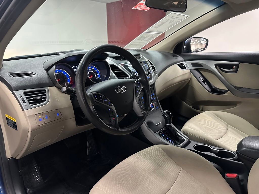 Used 2014 Hyundai Elantra SE w/ Option Group 02 image 14