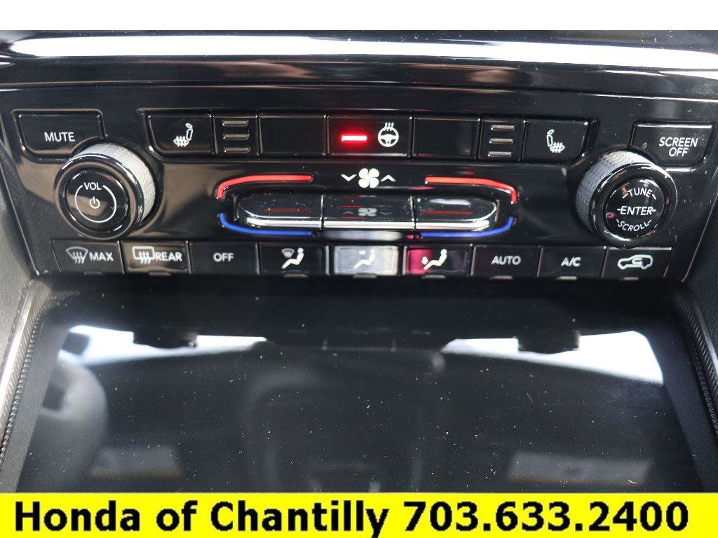 Used 2024 Jeep Grand Cherokee Altitude image 17