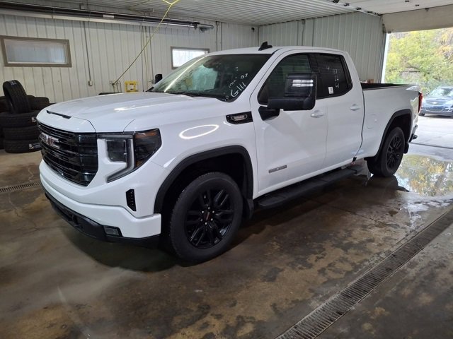 Used 2022 GMC Sierra 1500 Elevation w/ Preferred Package