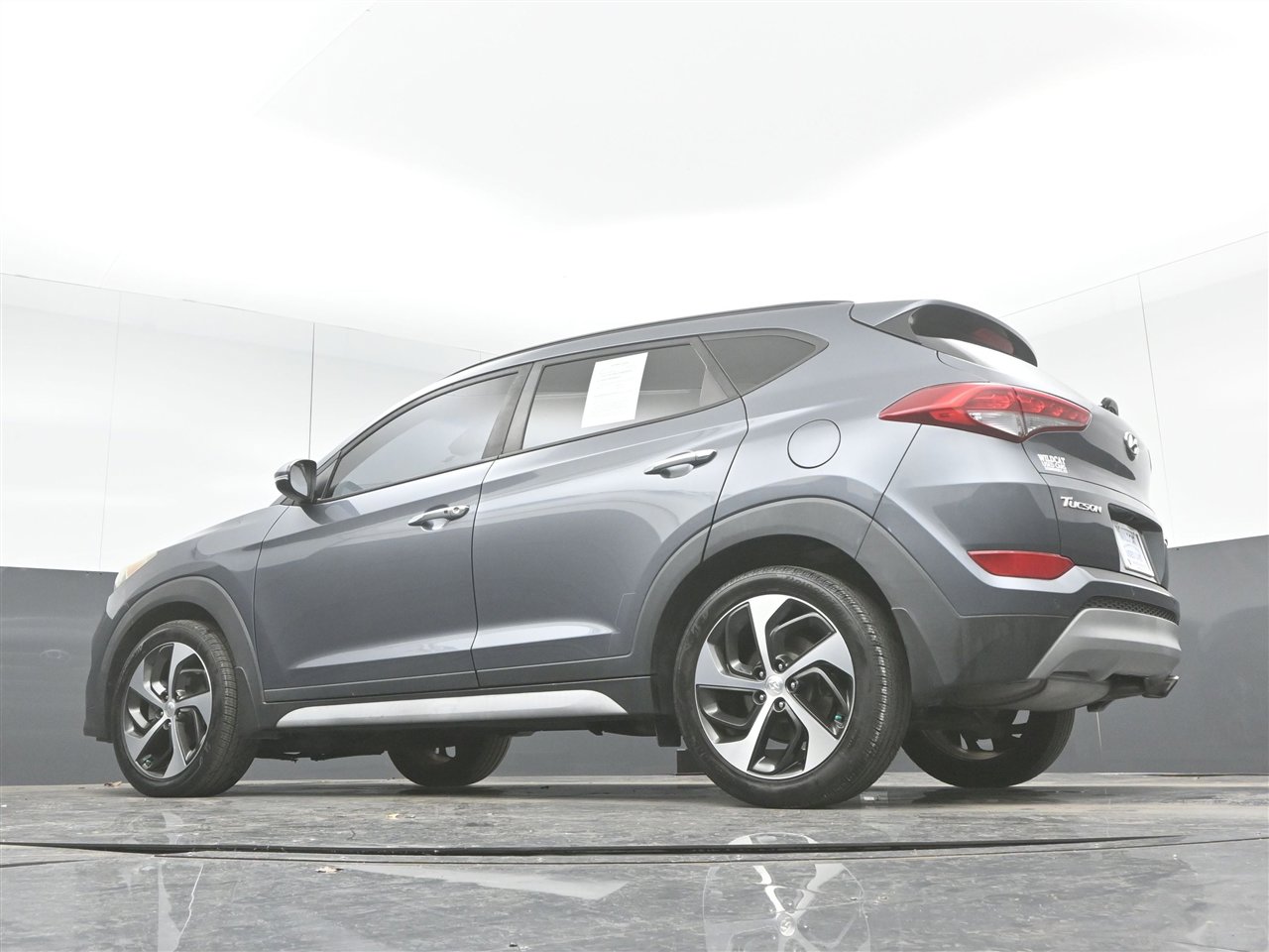 Used 2017 Hyundai Tucson Limited w/ Limited Ultimate Package 03 image 35