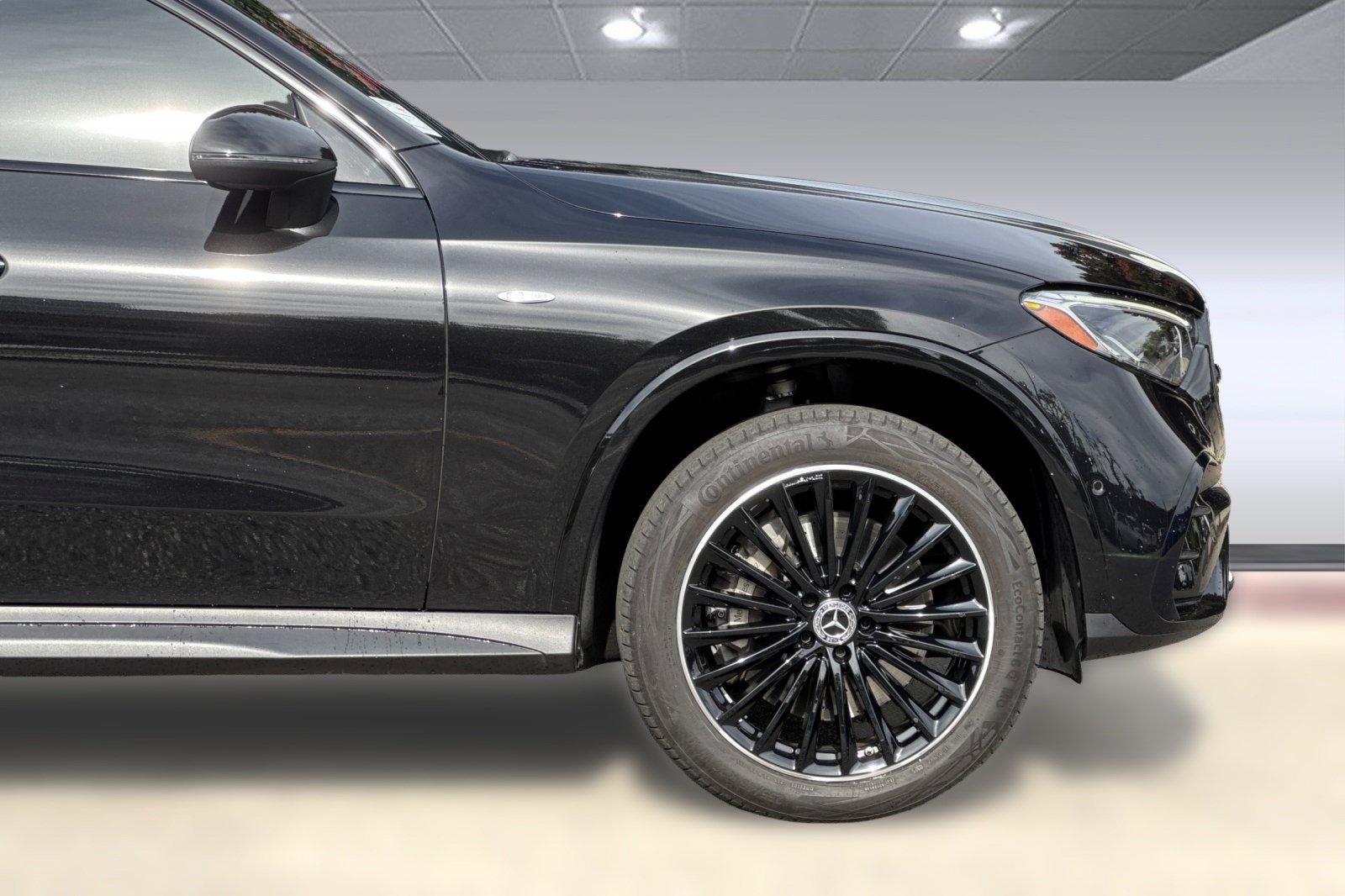 Certified 2025 Mercedes-Benz GLC 350e 4MATIC image 36
