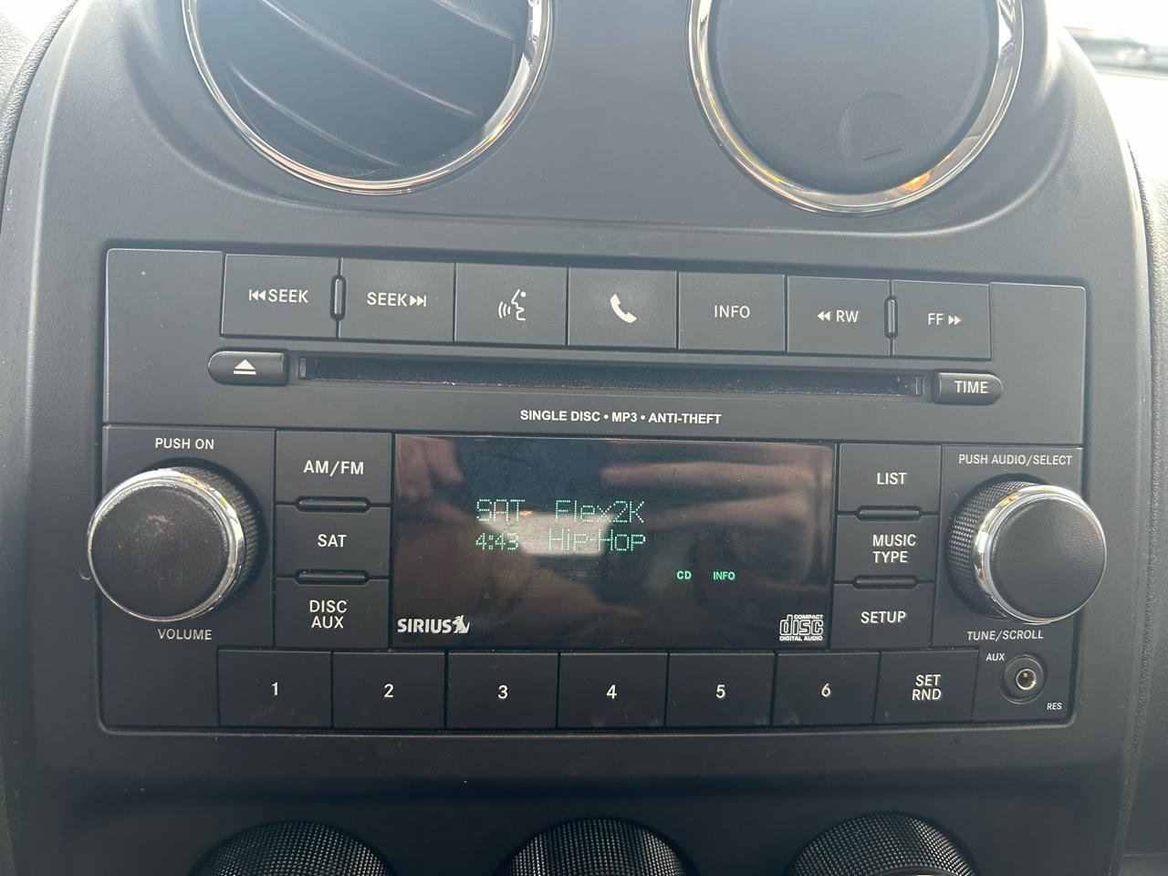 Used 2016 Jeep Patriot High Altitude image 23