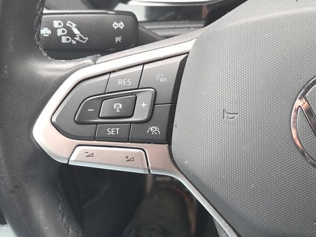 Used 2024 Volkswagen Jetta Sport FWD image 36