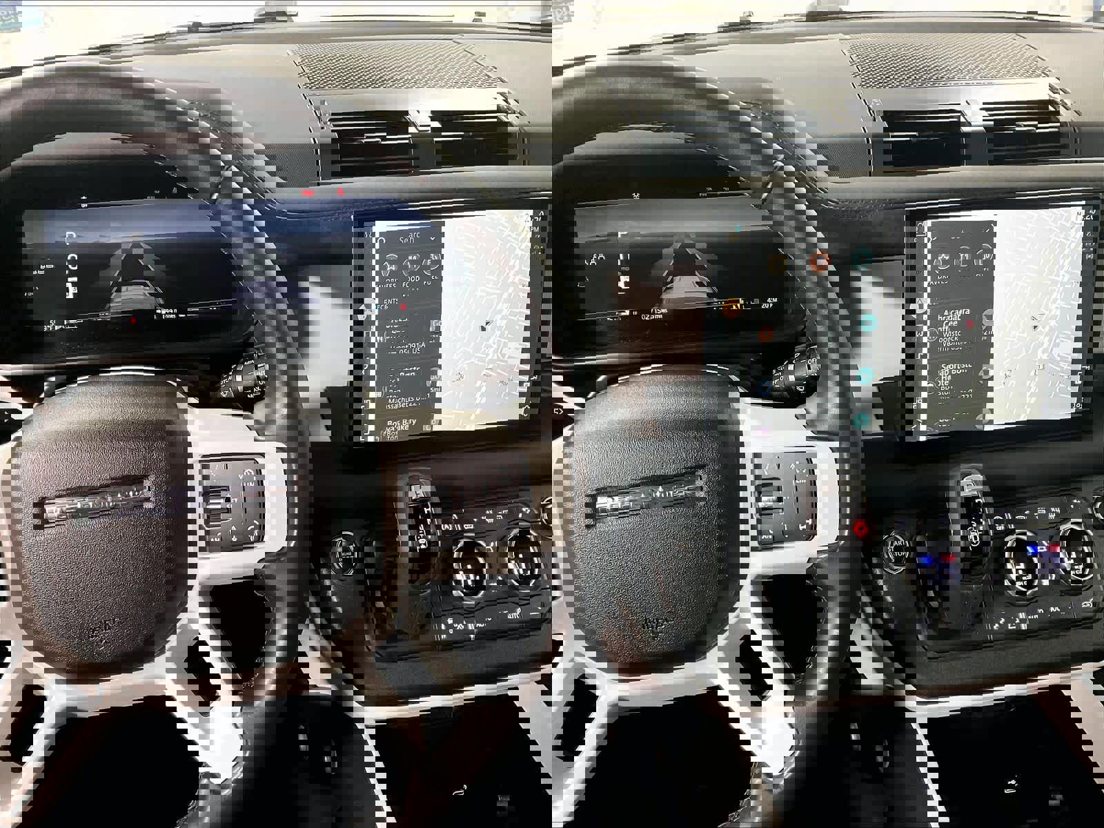 Used 2025 Land Rover Defender 110 S image 19