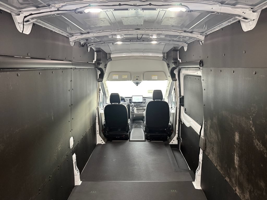 New 2026 Ford Transit 250 148 High Roof Extended AWD image 24