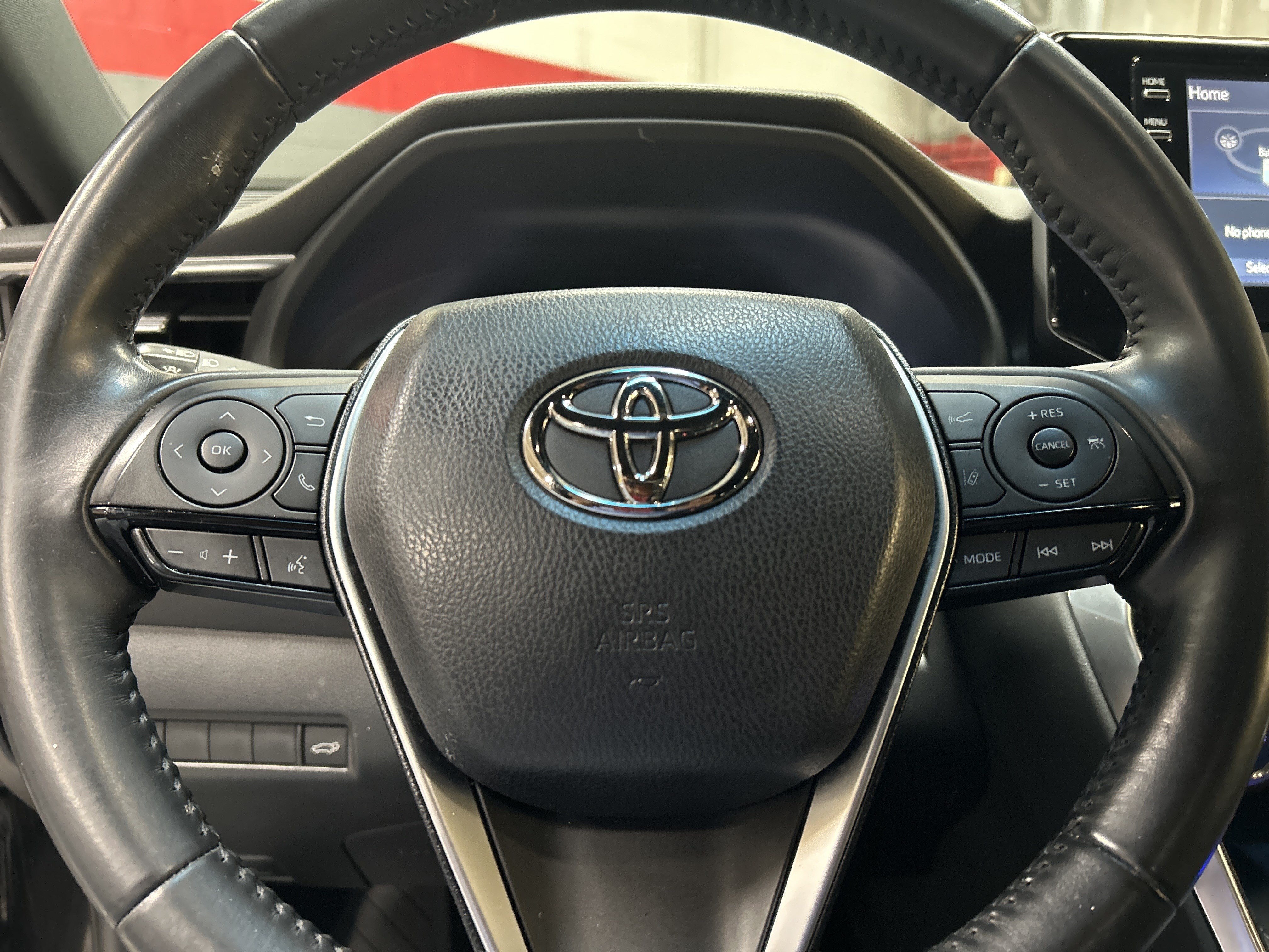 Certified 2022 Toyota Venza XLE AWD/4WD image 18