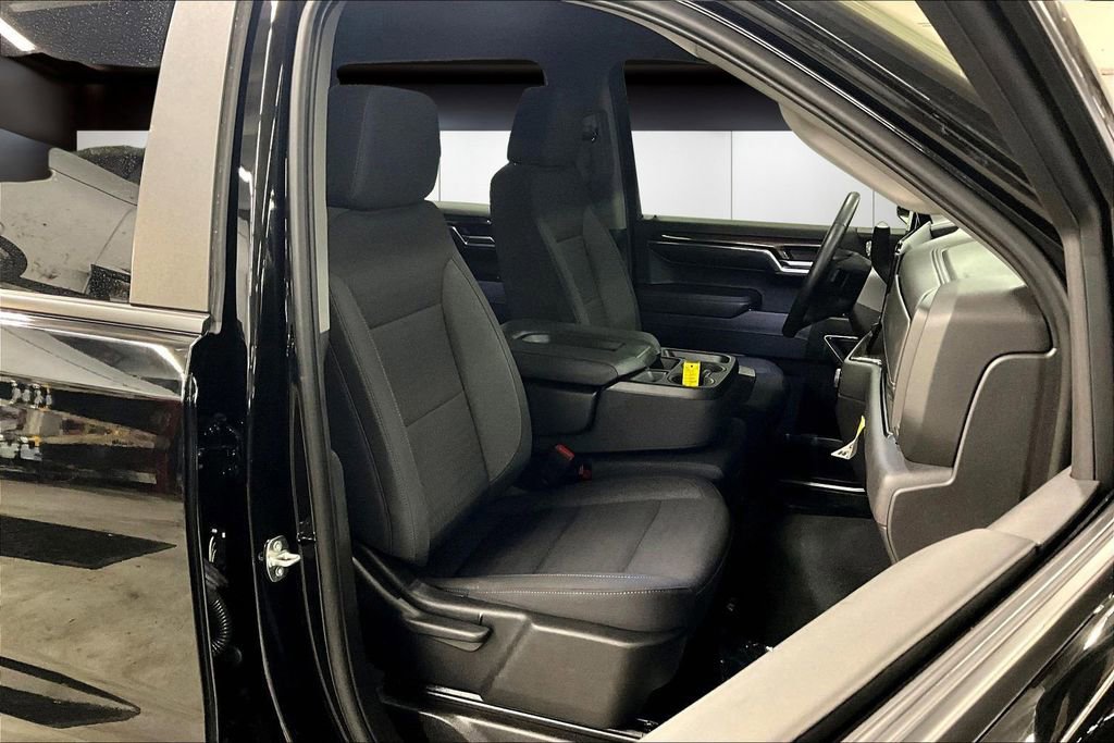 Used 2024 Chevrolet Silverado 1500 LT image 29