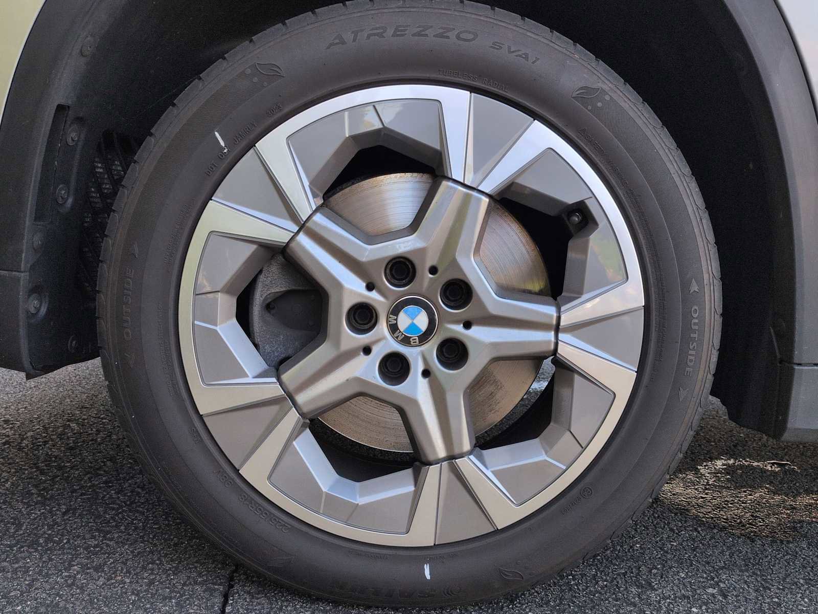 Used 2023 BMW X1 xDrive28i w/ Convenience Package AWD/4WD image 14