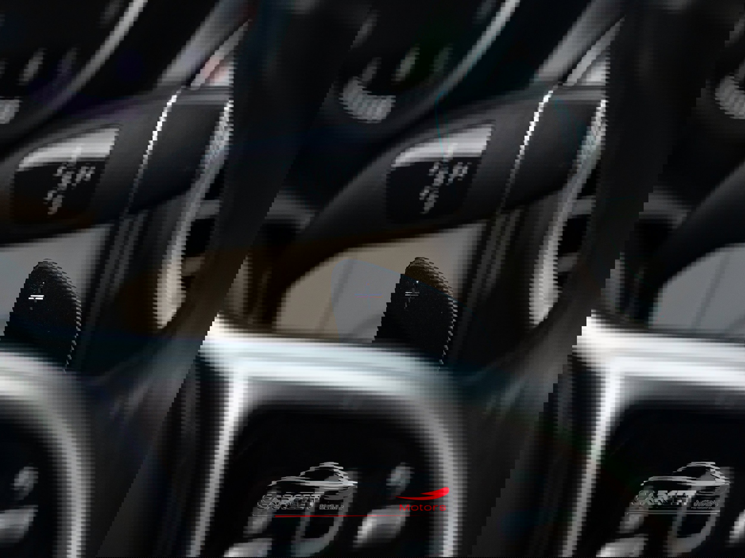 Used 2020 Mercedes-Benz GLC 300 4MATIC image 26