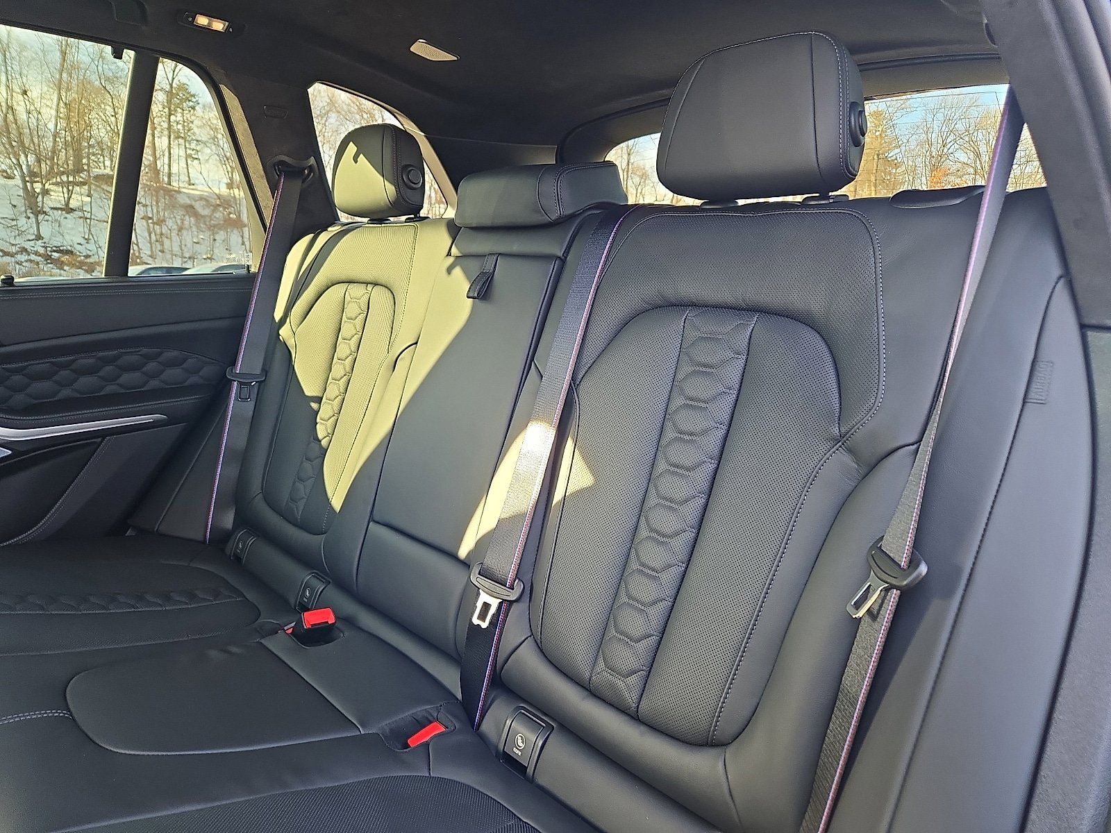 New 2026 BMW X5 M Competition w/ Executive Package AWD/4WD image 5