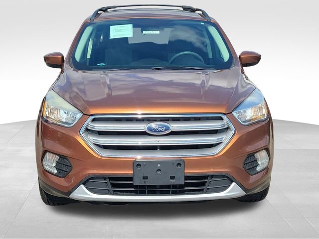 Used 2017 Ford Escape SE FWD image 2