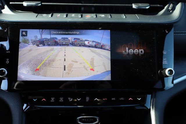 New 2026 Jeep Grand Cherokee Laredo image 19