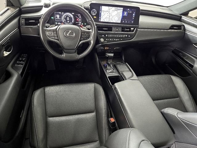 Used 2022 Lexus ES 300h w/ Premium Package image 14