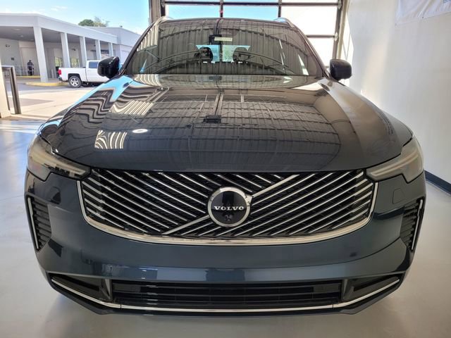 New 2026 Volvo XC90 B6 Plus w/ Protection Package Premier AWD/4WD image 4