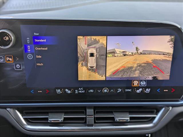 New 2026 Chevrolet Equinox EV LT image 13