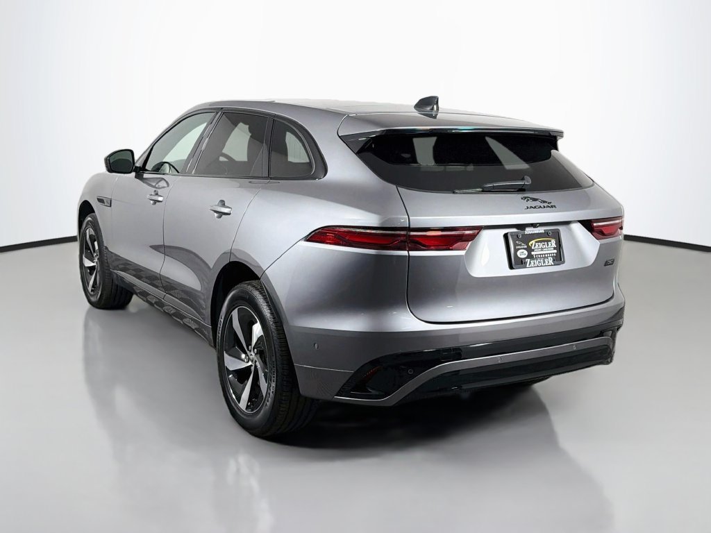 Certified 2026 Jaguar F-PACE R-Dynamic S AWD/4WD image 7