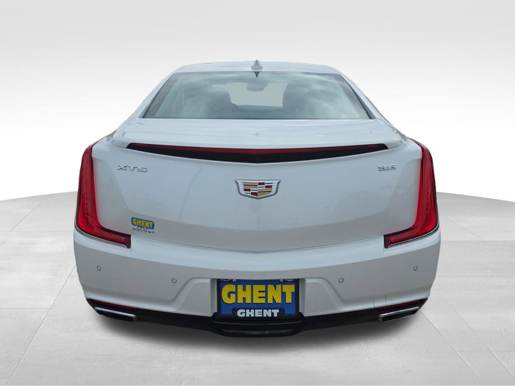 Used 2019 Cadillac XTS Luxury w/ Driver Awareness Package AWD/4WD image 4