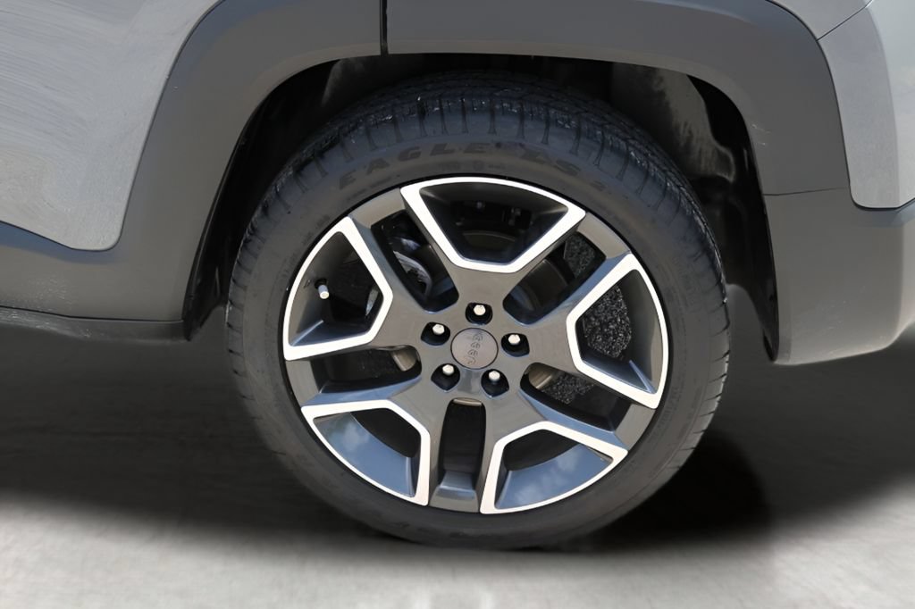 Used 2021 Jeep Renegade Latitude FWD image 8