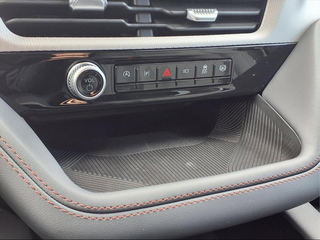 New 2026 Ford Explorer Active image 8