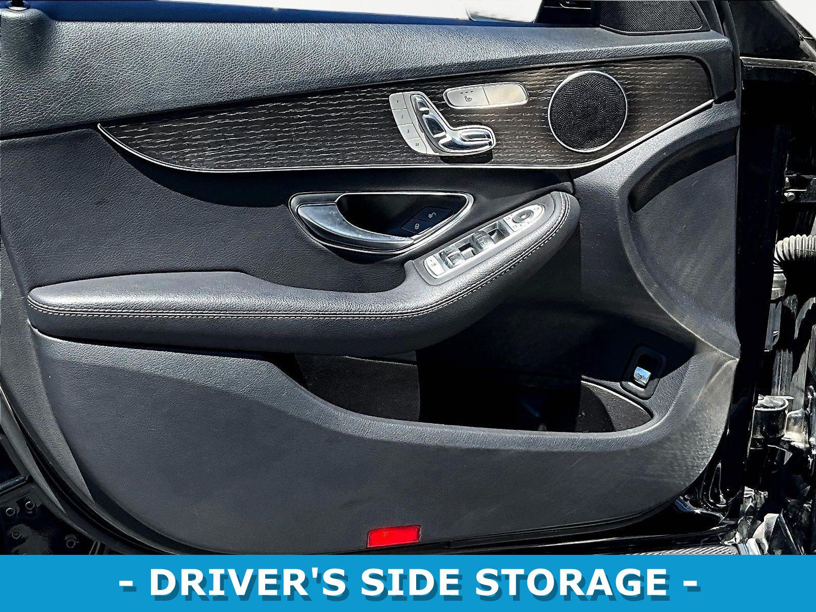Used 2019 Mercedes-Benz C 300 4MATIC Sedan image 19