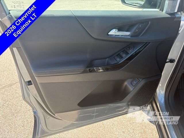 New 2026 Chevrolet Equinox LT w/ Convenience Package II AWD/4WD image 9