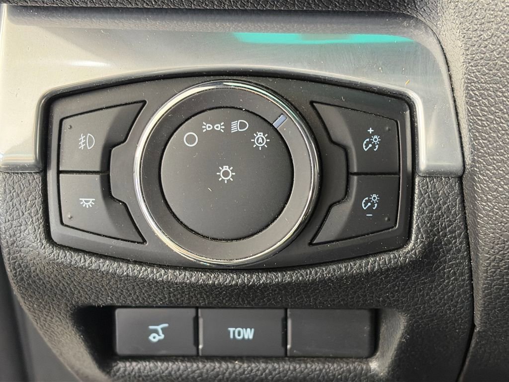 Used 2016 Ford Explorer Sport w/ Equipment Group 401A AWD/4WD image 24