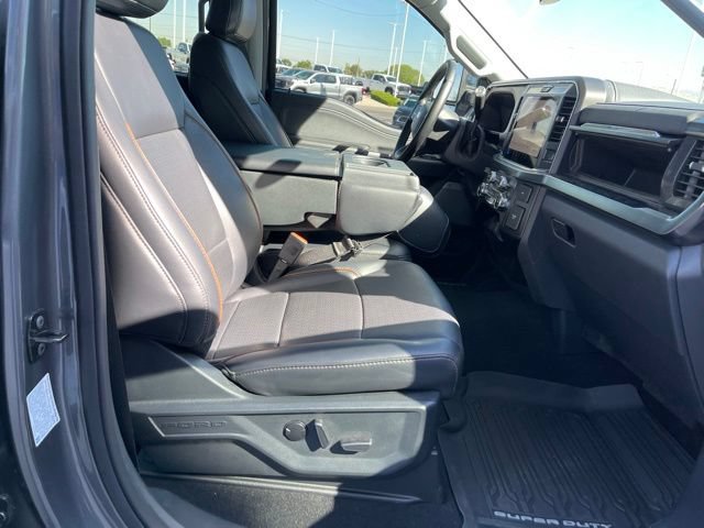 Used 2025 Ford F350 Lariat w/ Chrome Package AWD/4WD image 17