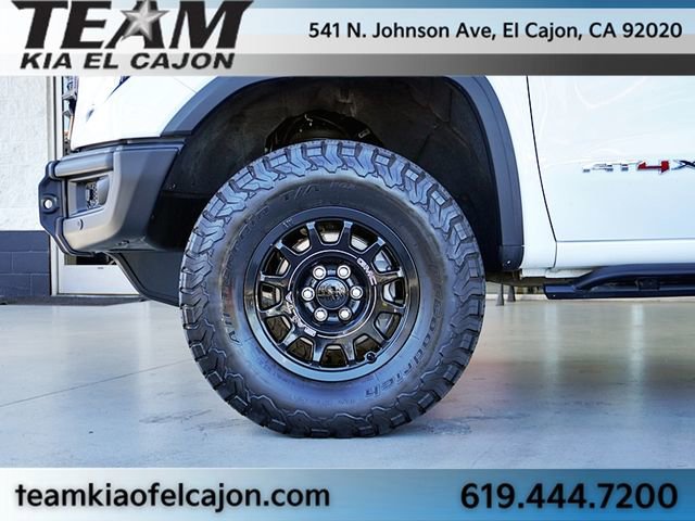 Used 2024 GMC Sierra 1500 AT4X w/ AT4X AEV Edition image 9