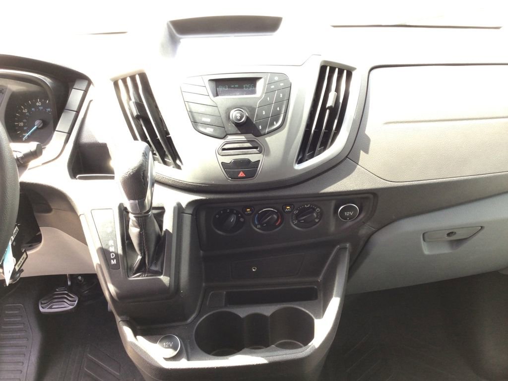 Used 2019 Ford Transit 350 XL image 22