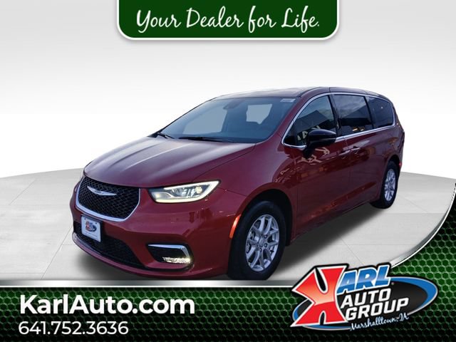 New 2026 Chrysler Pacifica Select FWD image 1