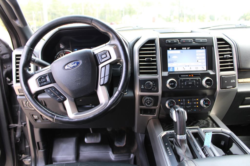 Used 2019 Ford F150 Platinum w/ Equipment Group 701A Luxury image 12