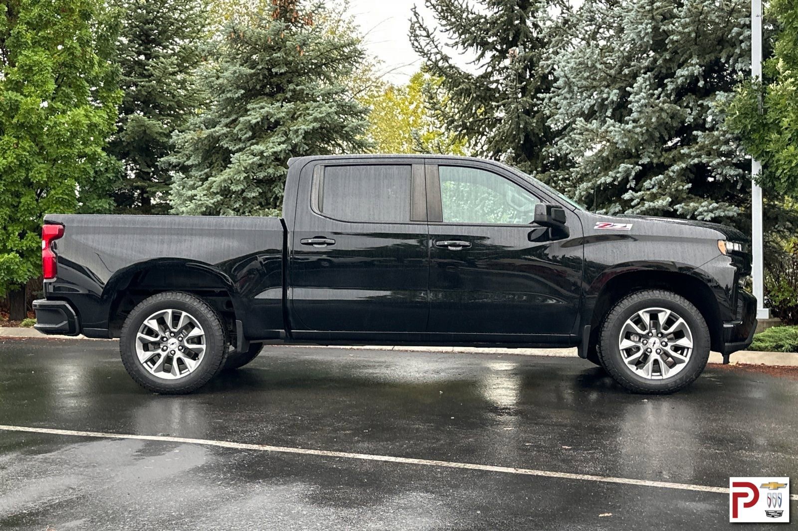 Certified 2019 Chevrolet Silverado 1500 RST image 3
