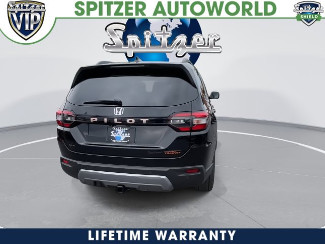 New 2026 Honda Pilot TrailSport image 9
