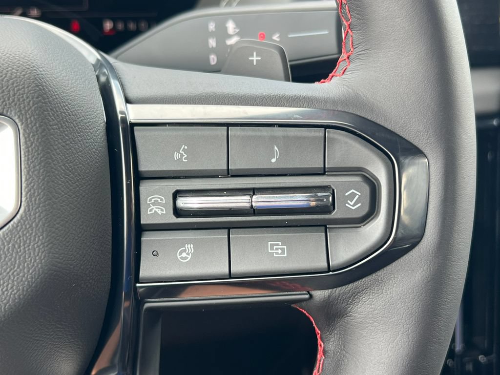 New 2026 GMC Yukon XL AT4 Ultimate AWD/4WD image 22