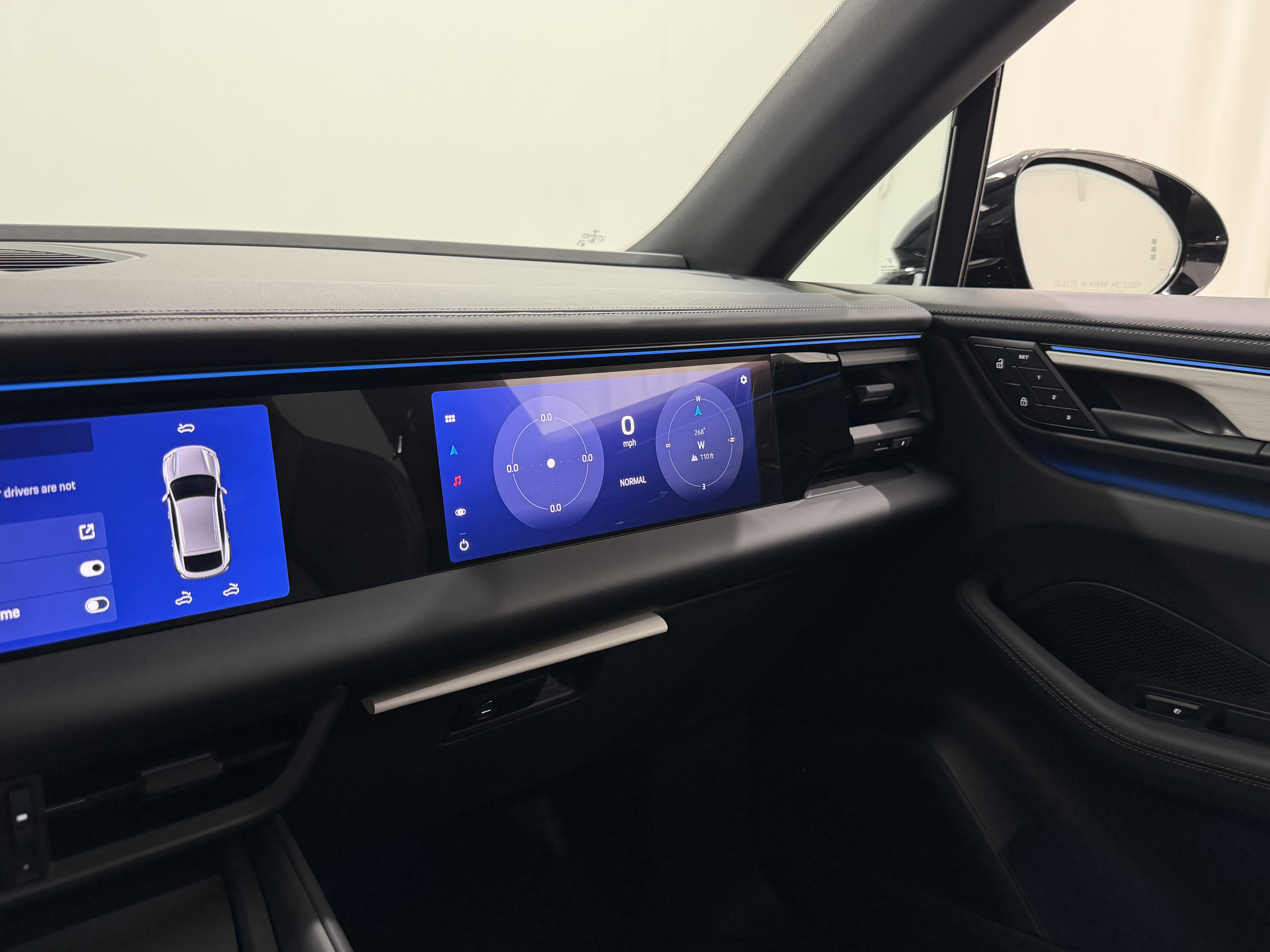 Certified 2025 Porsche Macan 4S Electric AWD/4WD image 63