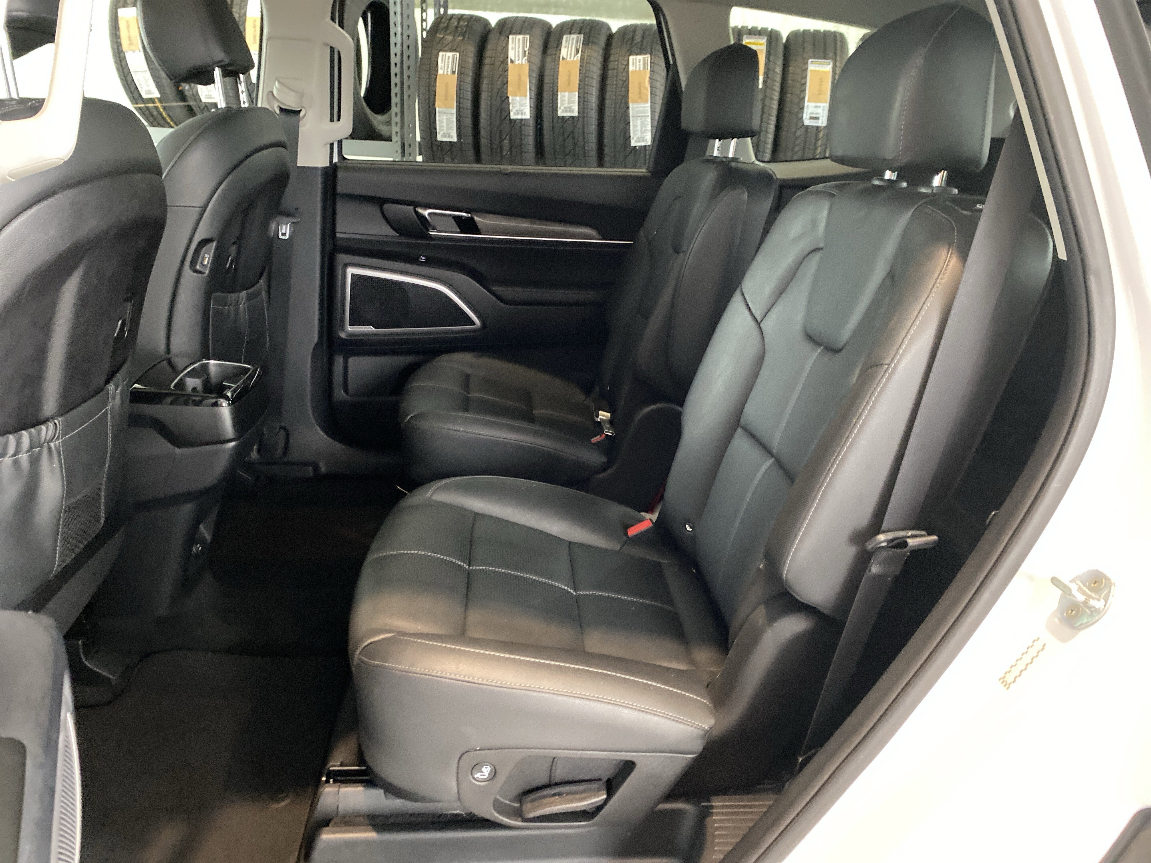 Used 2021 Kia Telluride EX w/ EX Premium Package image 24