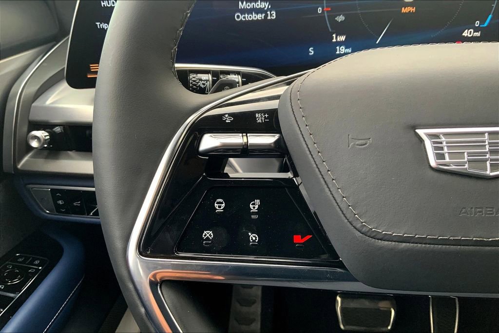 New 2026 Cadillac Vistiq Premium Luxury image 24
