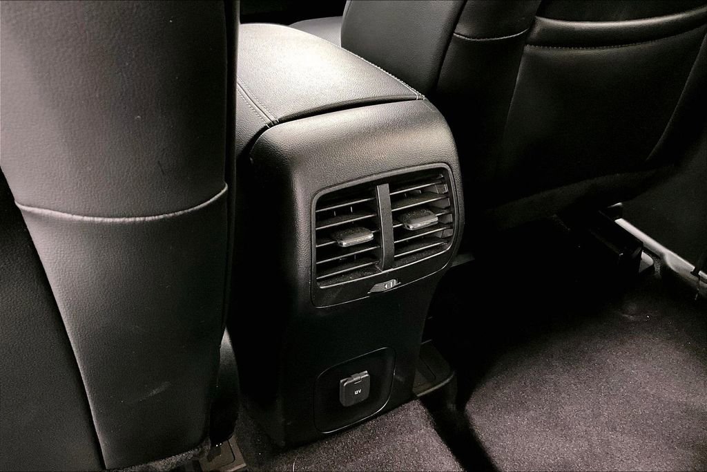 Used 2020 Ford Escape SEL image 30