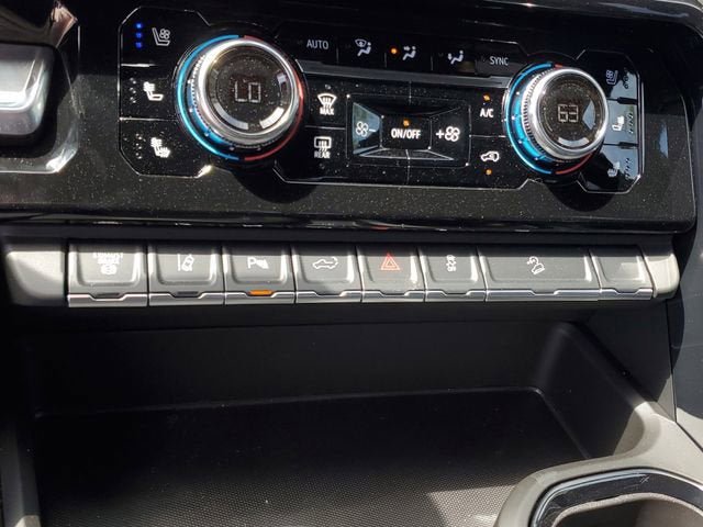 New 2026 GMC Sierra 2500 AT4 w/ AT4 Premium Plus Package AWD/4WD image 25