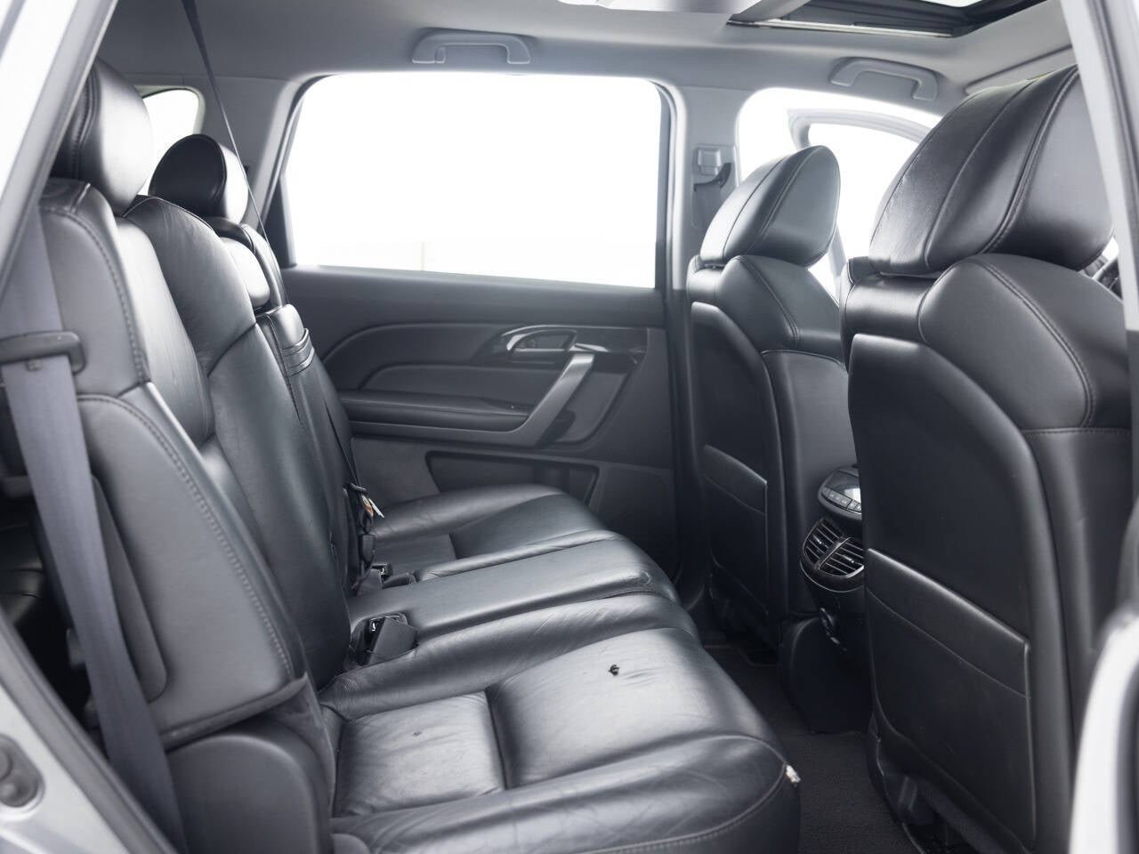 Used 2008 Acura MDX w/ Technology Package image 29
