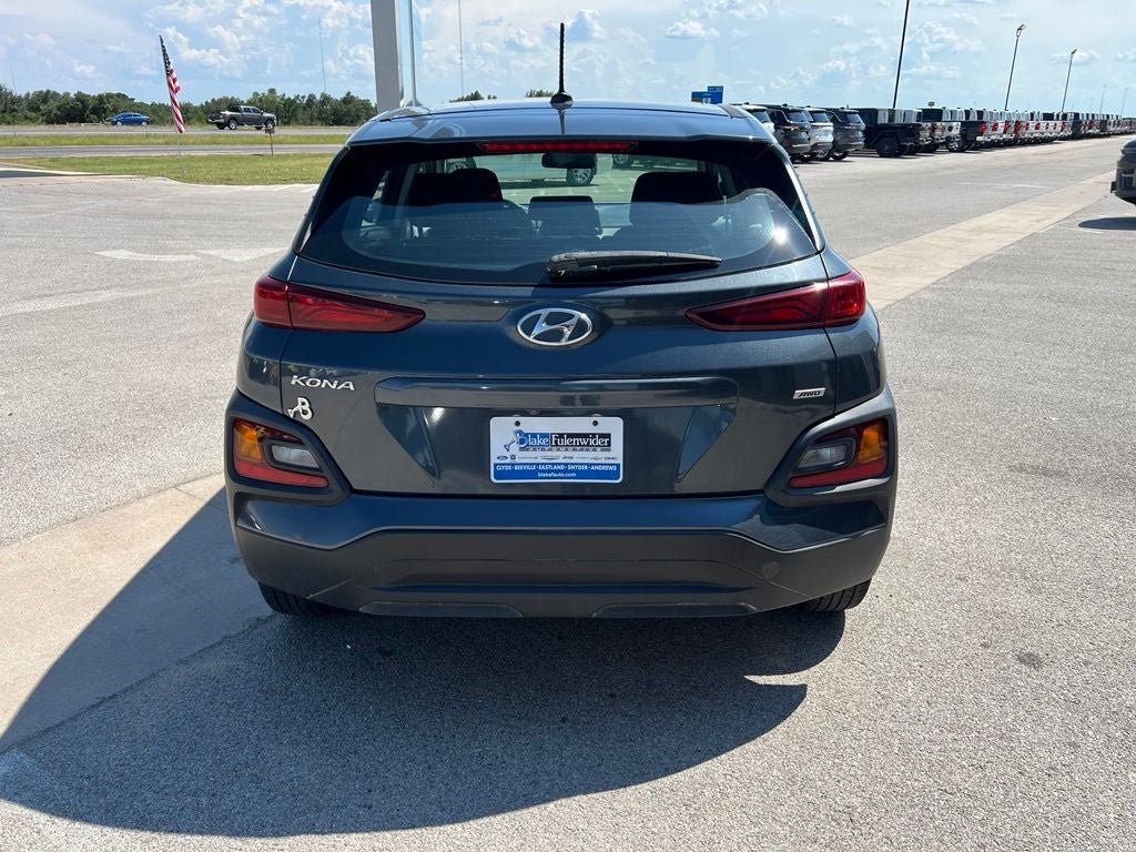Used 2021 Hyundai Kona SE AWD/4WD image 5