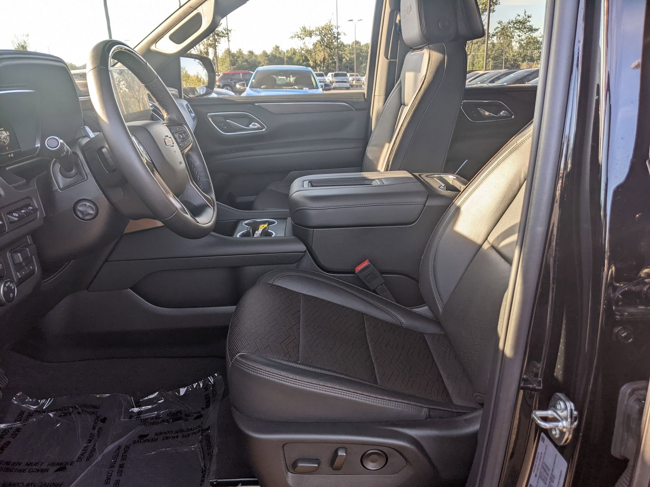 Certified 2024 Chevrolet Tahoe High Country w/ Advanced Technology Package image 16
