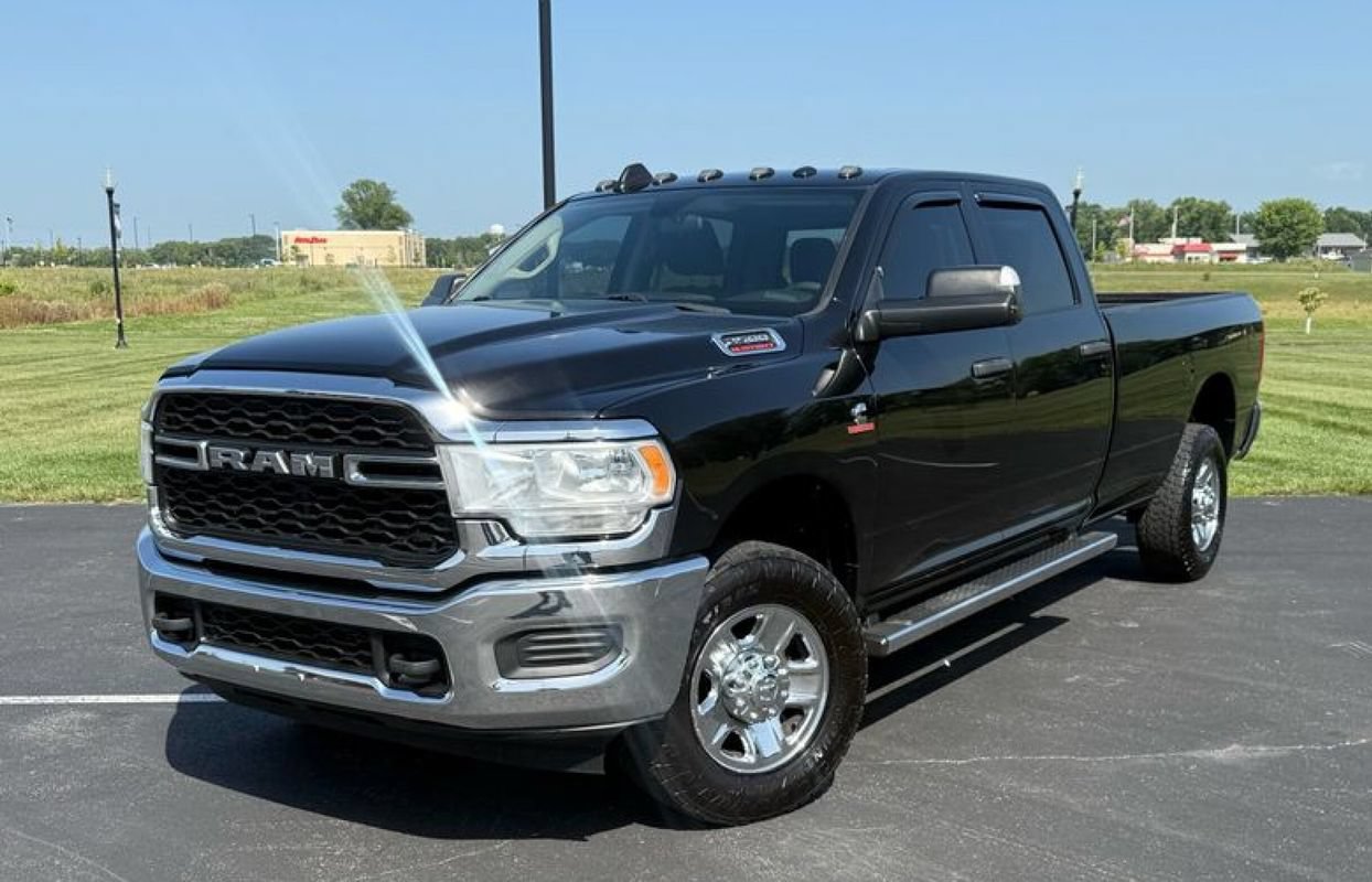 Used 2019 RAM 2500 Tradesman AWD/4WD image 1