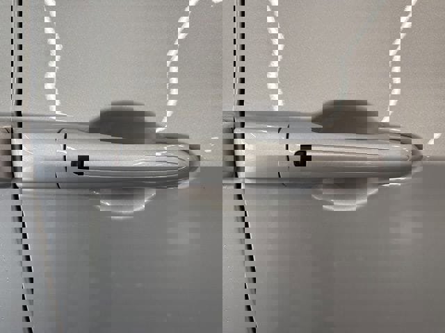 New 2026 Chrysler Pacifica Select image 18