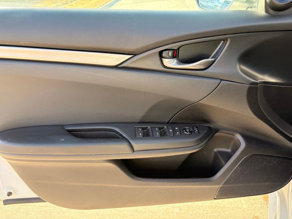 Used 2021 Honda Civic Sport image 10