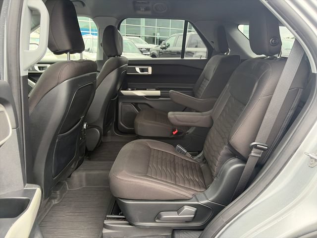 Used 2020 Ford Explorer XLT w/ Comfort Package AWD/4WD image 27