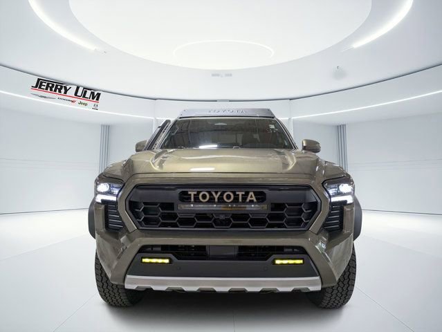Used 2025 Toyota Tacoma 4x4 Double Cab Hybrid image 8
