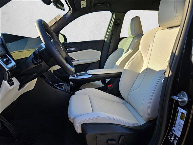 Used 2026 BMW X1 xDrive28i image 4