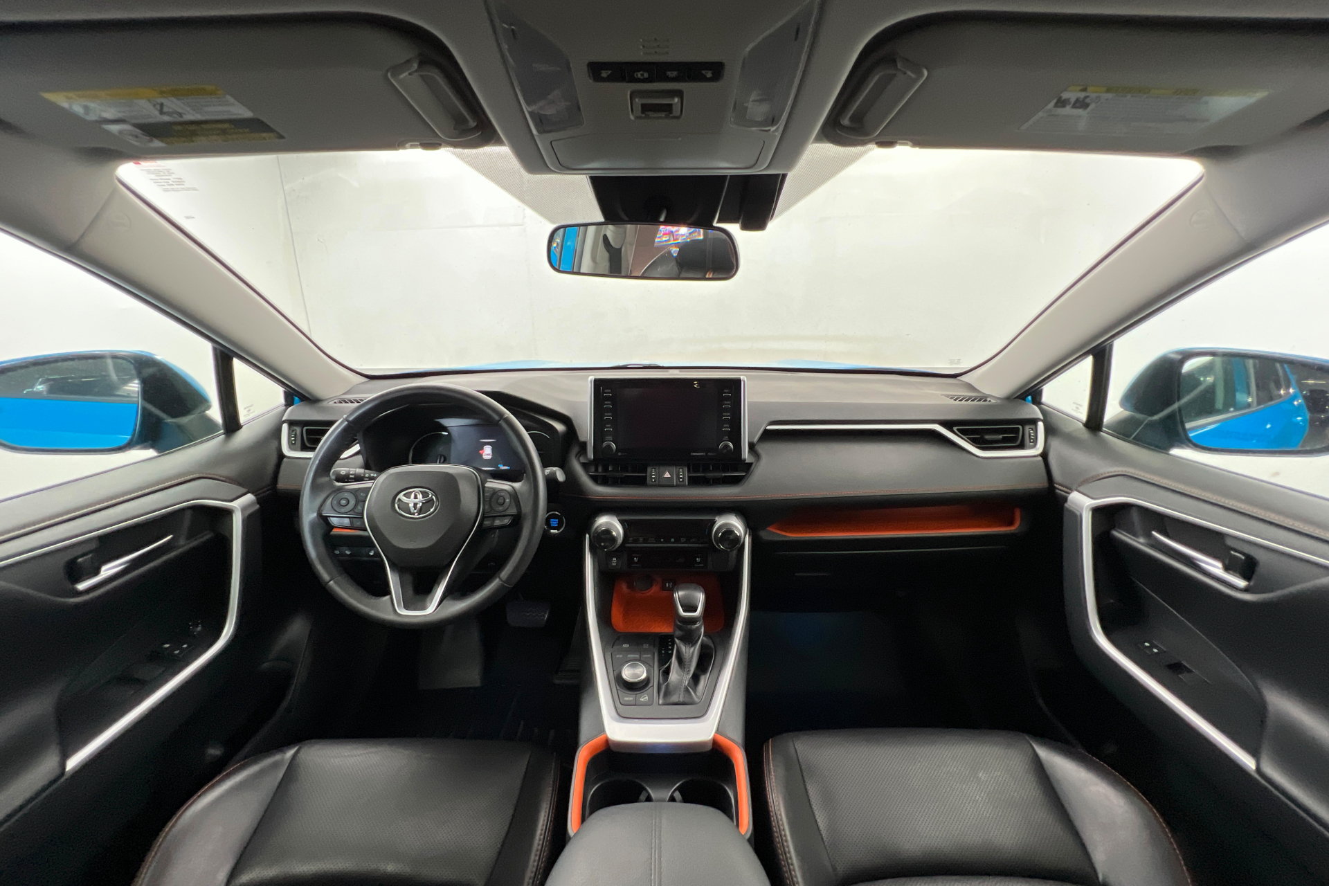 Used 2019 Toyota RAV4 Adventure w/ Cold Weather Package AWD/4WD image 9